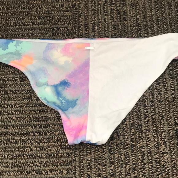 Bikini bottoms - Picture 1 of 2